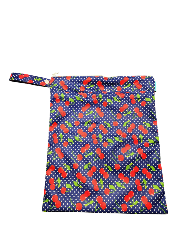 Medium Printed Double Zipper Wet Bag 14" x 11.5"